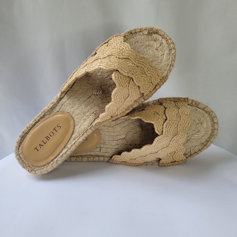 Talbots Hester Tan Crisscross Raffia Espadrille Flats Sandals Shoes SZ 9